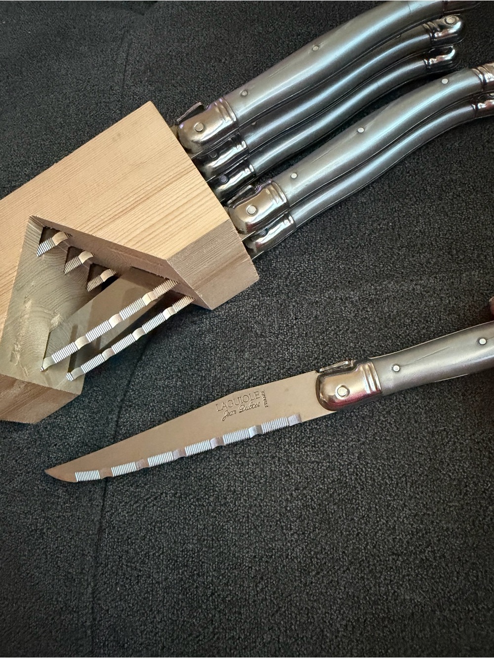 Laguiole Stainless Steel Serrated Steak Knives with Wooden Block - Silver